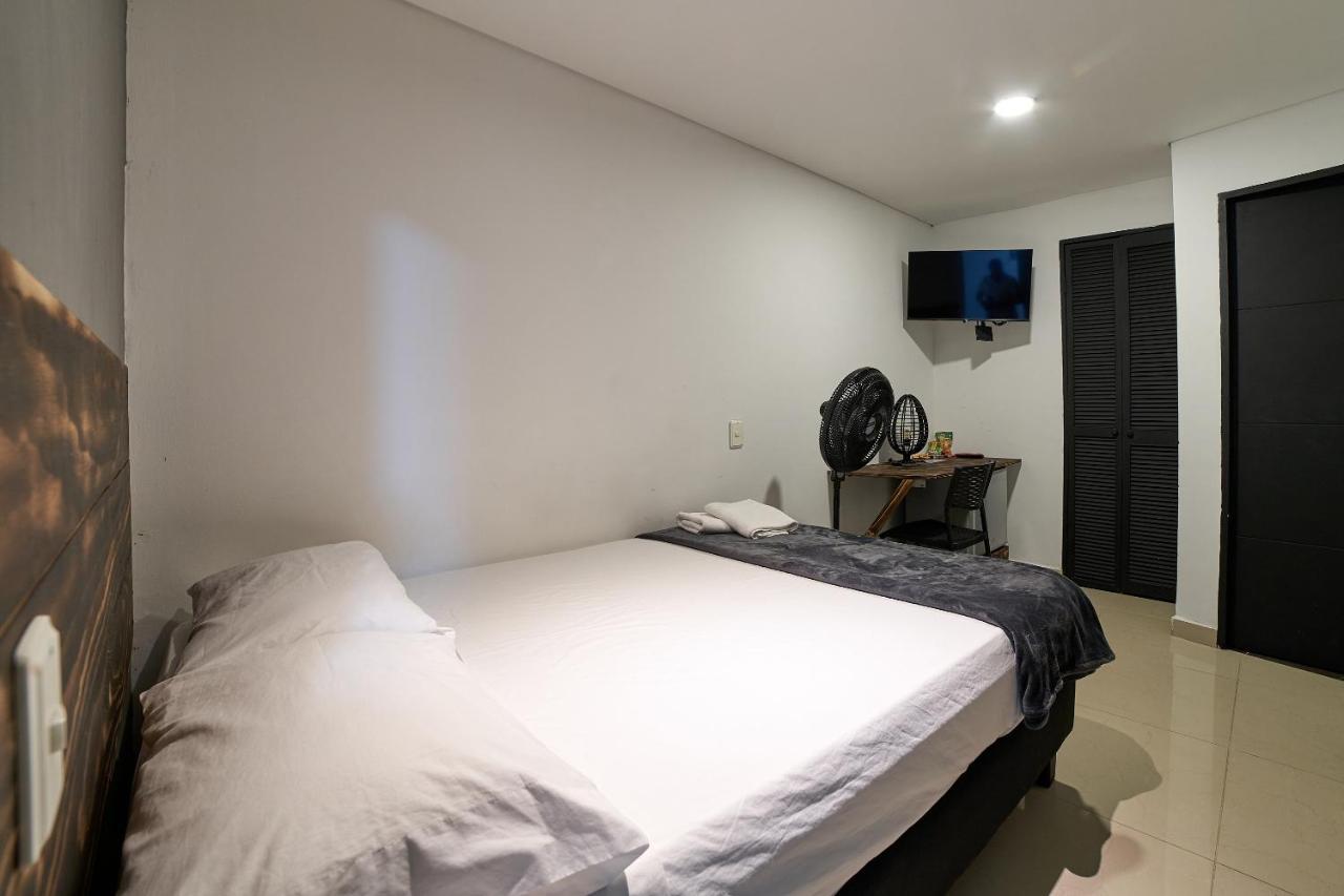 Farum Hotel Медельин Экстерьер фото