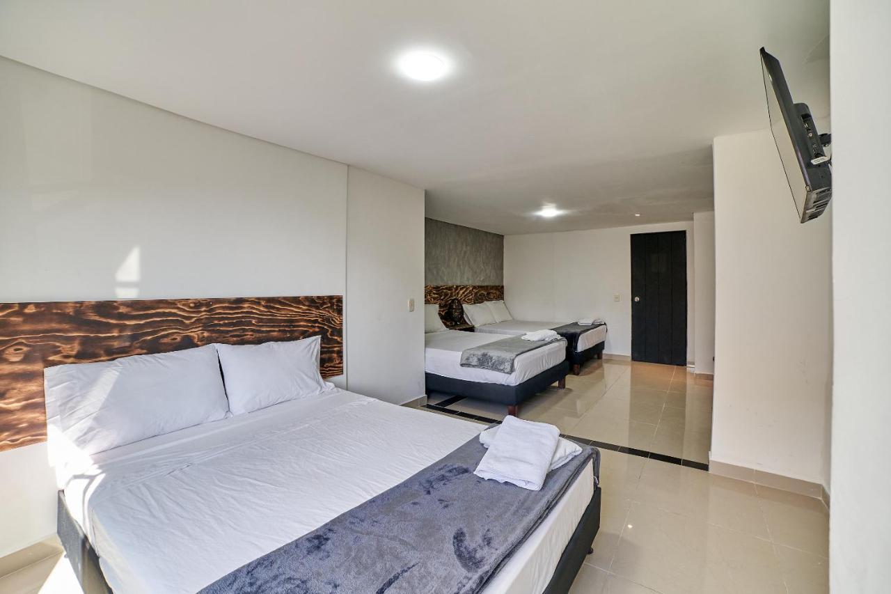 Farum Hotel Медельин Экстерьер фото