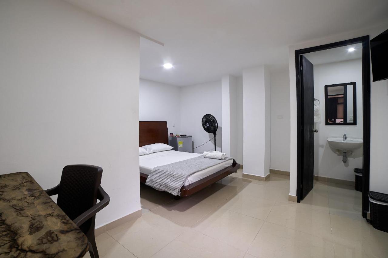 Farum Hotel Медельин Экстерьер фото